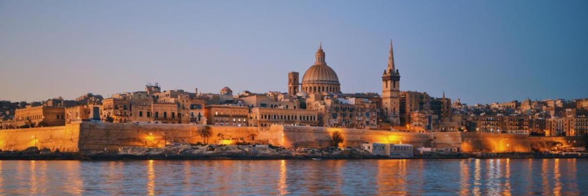 Large And Modern Apartment In The Centre Of Malta Mosta Extérieur photo
